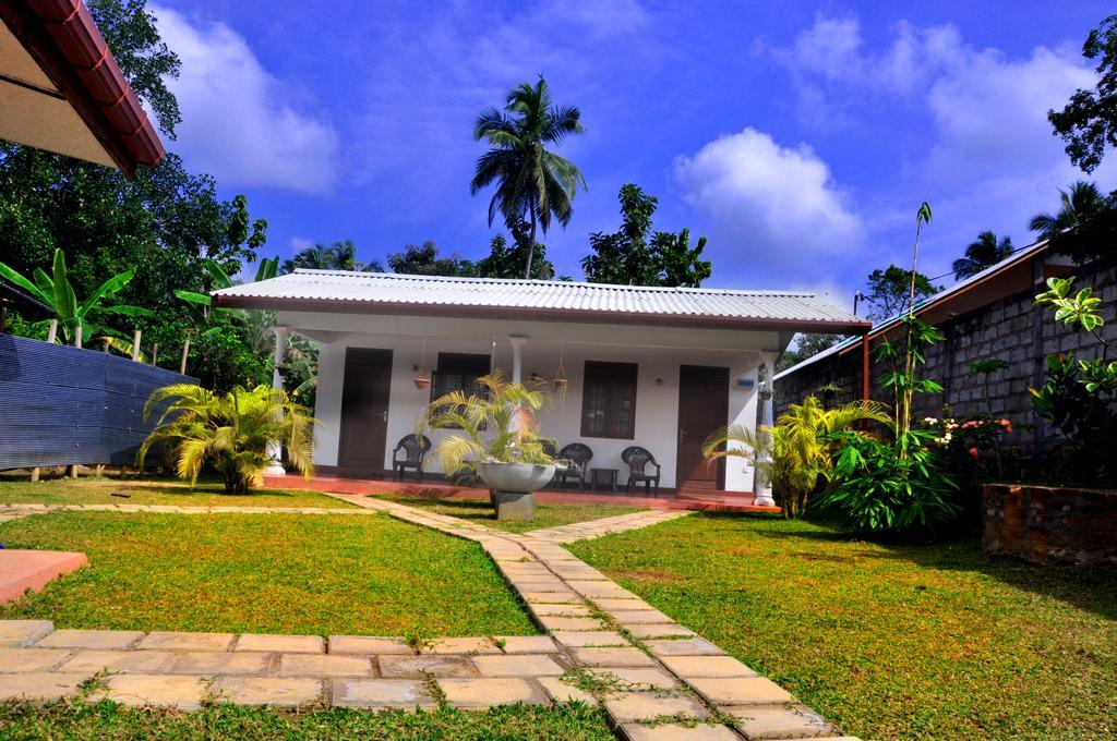 Lal Home Stay Sigiriya Buitenkant foto