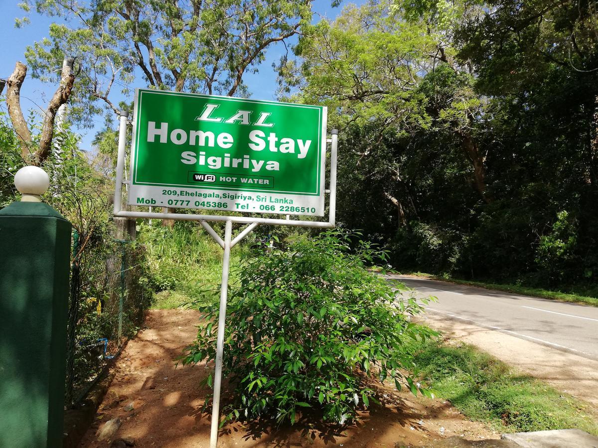 Lal Home Stay Sigiriya Buitenkant foto