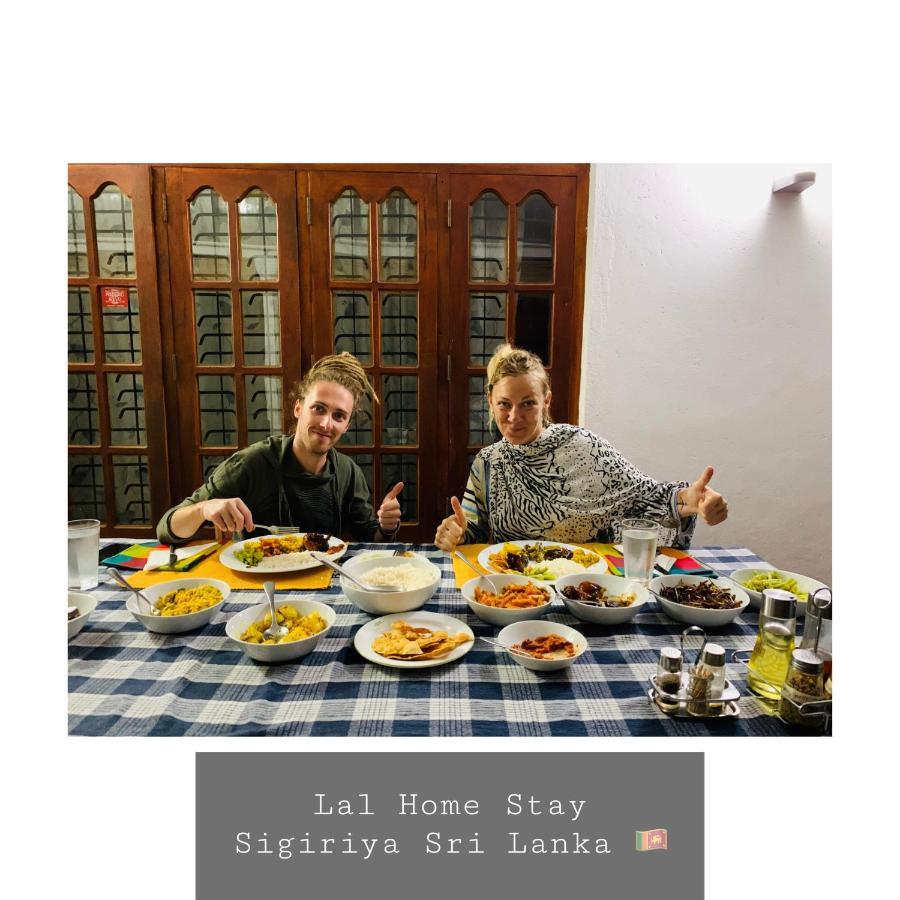 Lal Home Stay Sigiriya Buitenkant foto